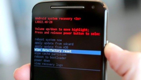 Доступ к параметрам восстановления системы Android