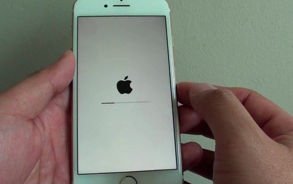 Hard Reset iPhone 7