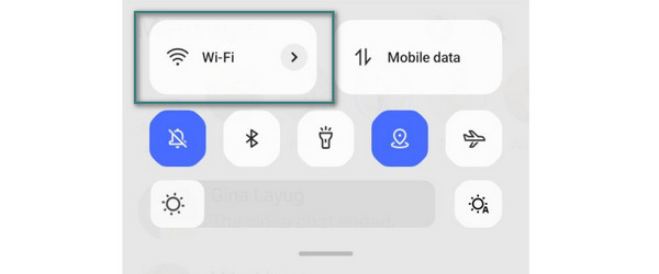 Druk lang op het wifi-pictogram