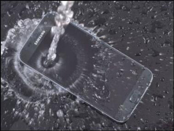 Повреждение водой Samsung