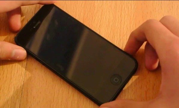 Kapcsolja ki az iPhone 5S készüléket